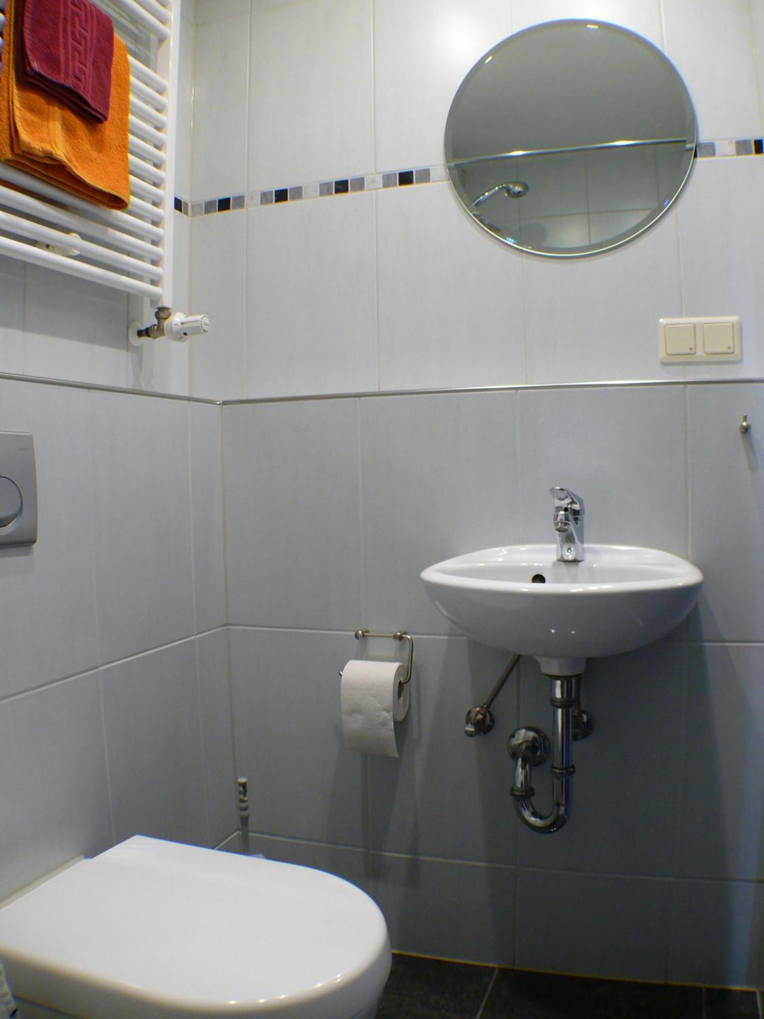 Hotel Garni Pension Ruth Mutterstadt Bilik gambar
